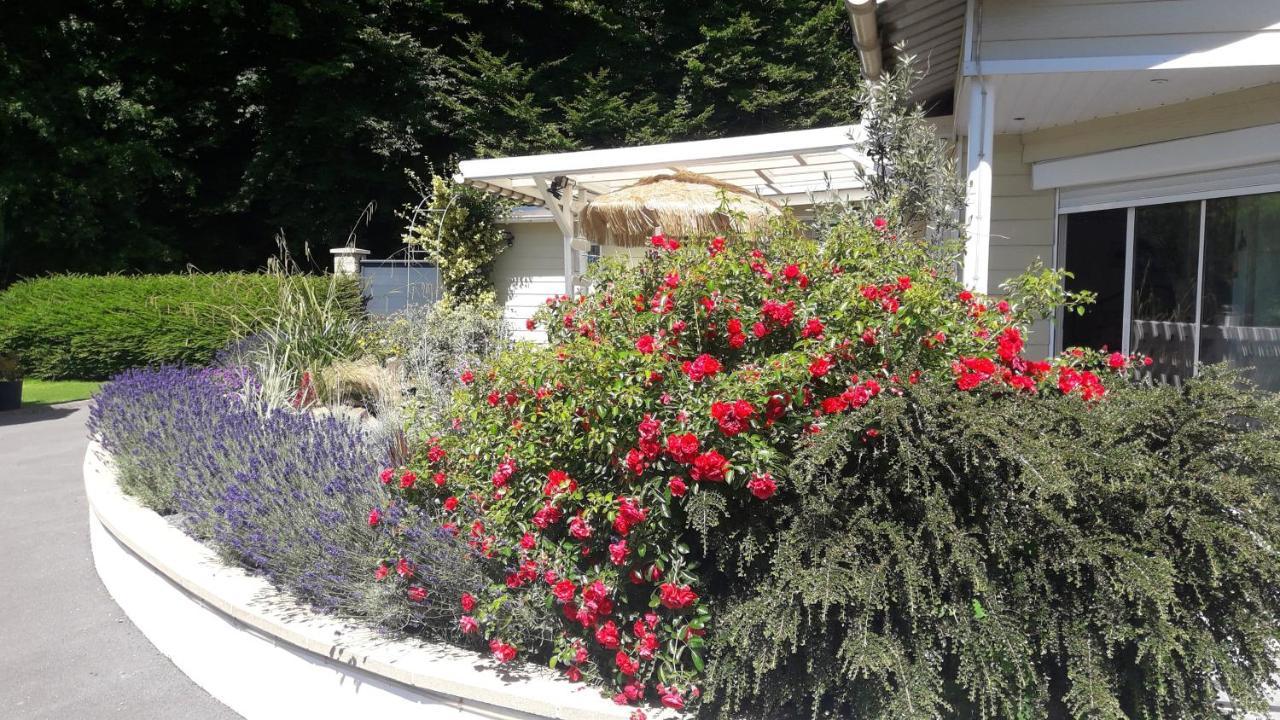 Relais Des Tourterelles Bed & Breakfast La Neuville-aux-Joutes Exterior foto